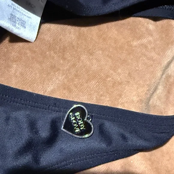 Thong bikini White Button-Front Bikini Top and Black Bottom - Picture 5 of 5